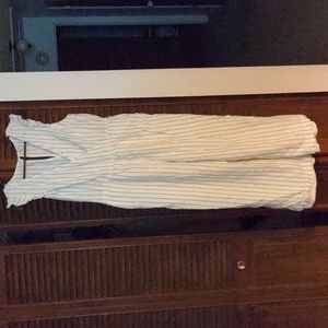 Old navy jumpsuit size M, white with blue stripes